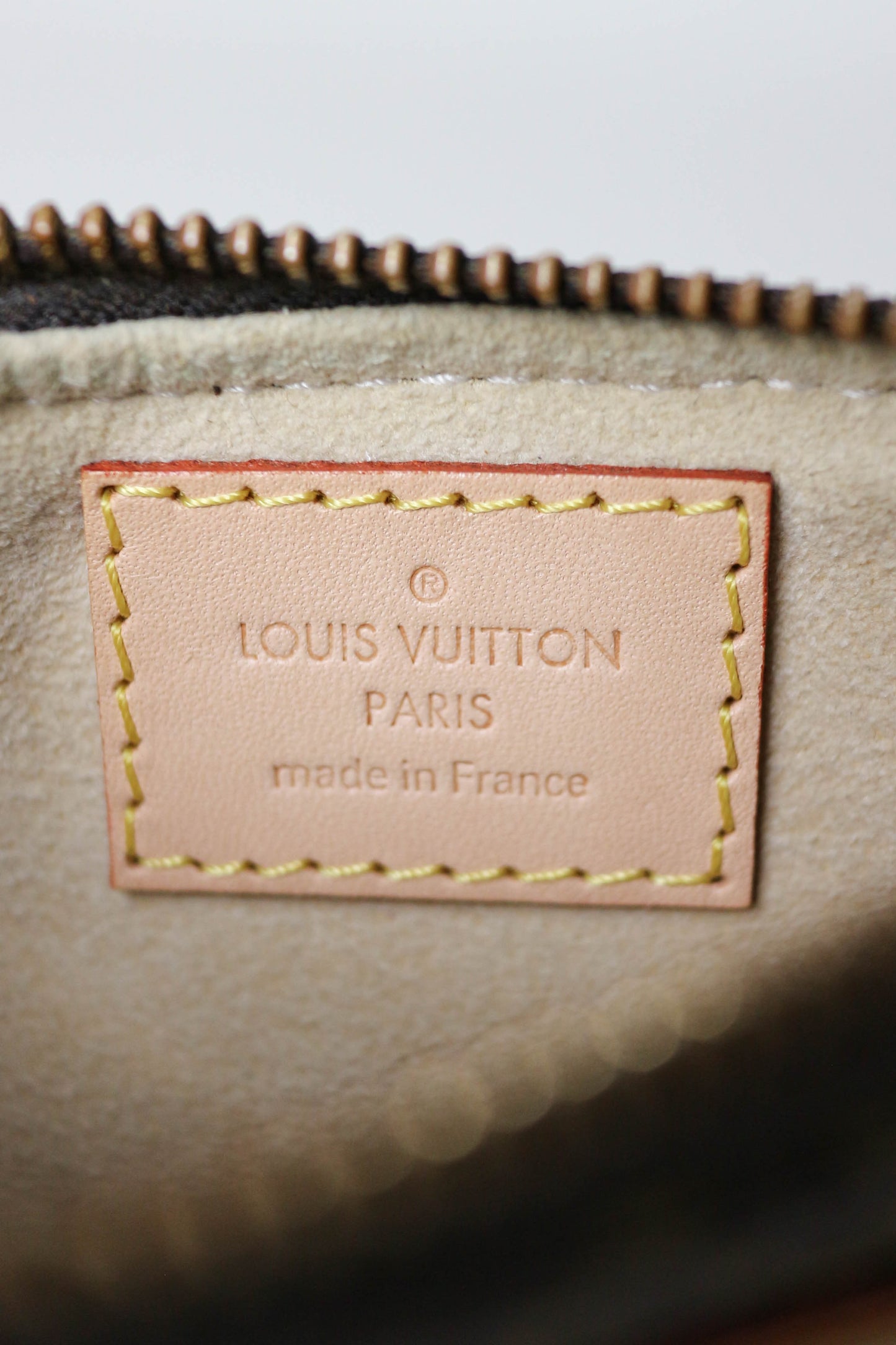Louis Vuitton Vintage Milla Pochette