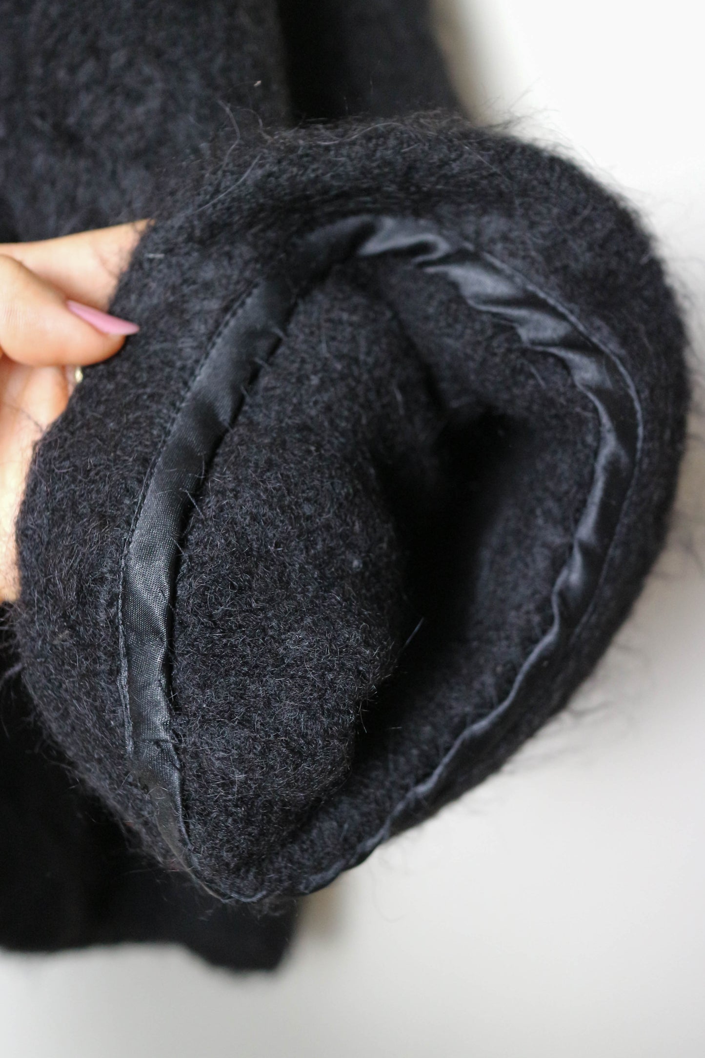 TOTEME Boxy Alpaca Jumper Black