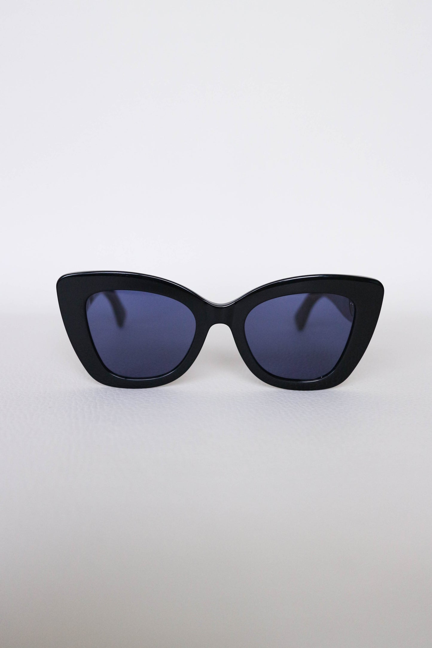 Fendi Cat Eye FF Logo Sunglasses Black