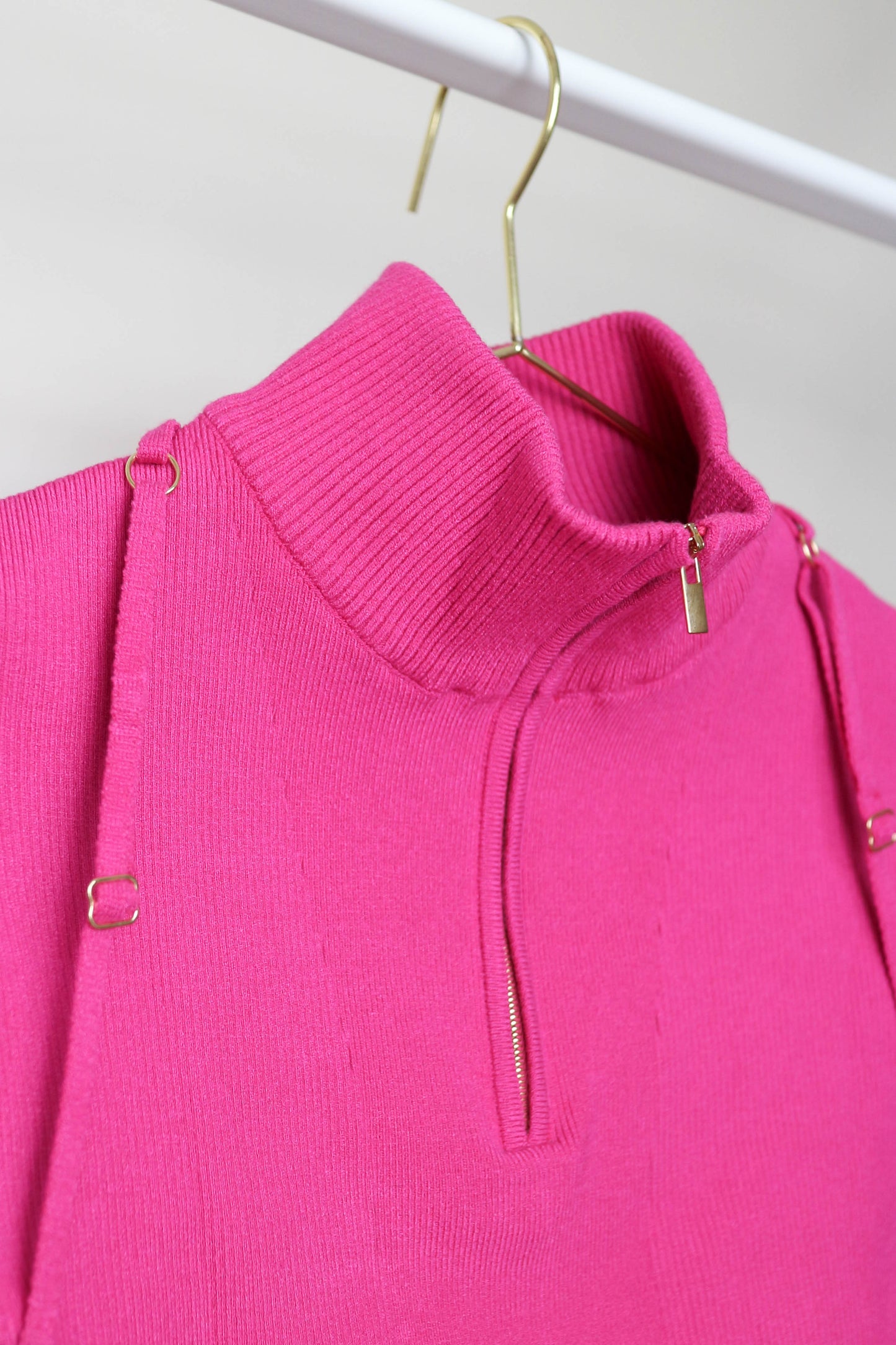 Jacquemus La Maille Bormio Turtleneck Knit Top Pink